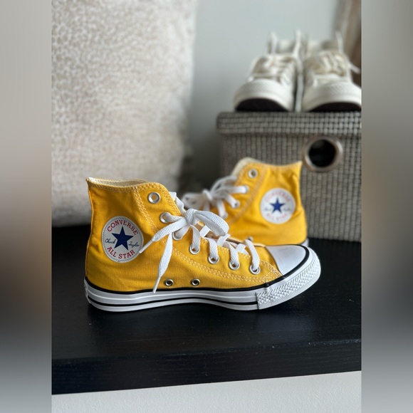 ‼️SOLD‼️ Converse All Star Lot (Women’s 7) - Picture 13 of 16